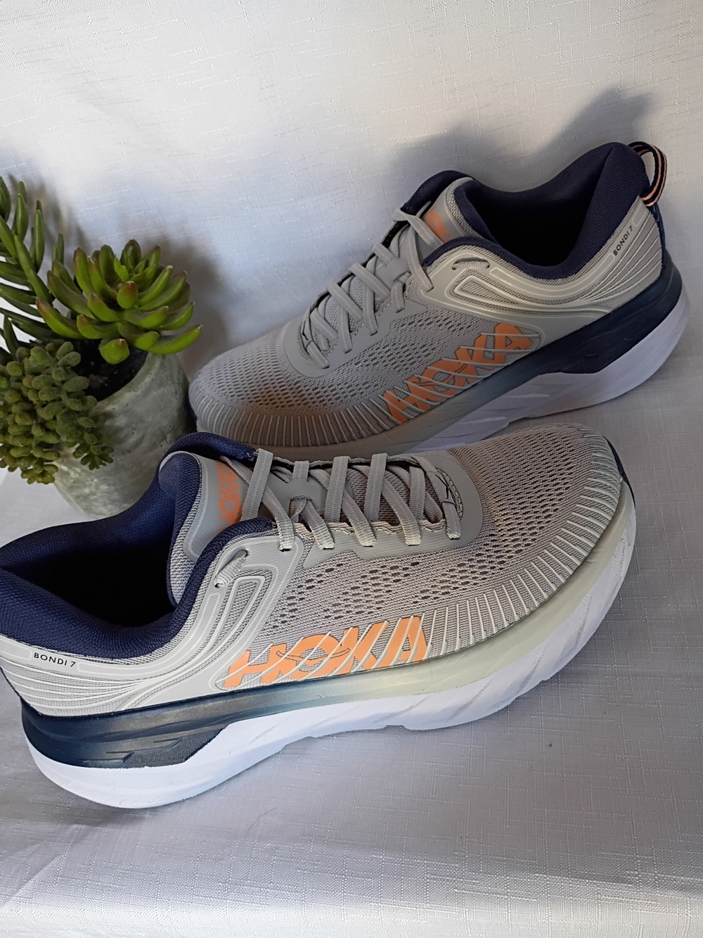 Hoka One Bondi 7 Women's Running Shoes Lunar Rock Size 10 Grey 1110519-LRBI